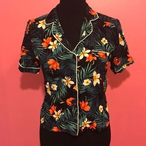 Forever 21 cropped Hawaiian floral button down NWT